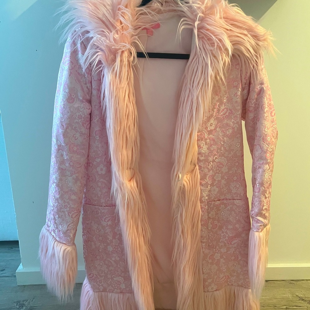 This is an iconic moment from sugar thrills! Never worn! Was to small on me :(